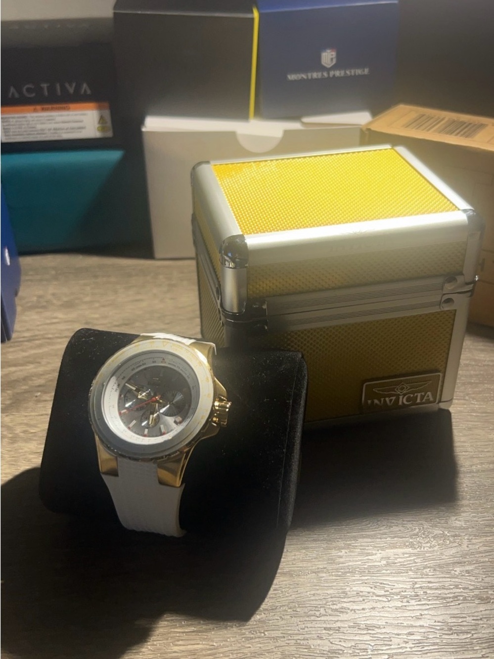 Invicta Aviator Skyshock Men’s Watch – Model 50101
